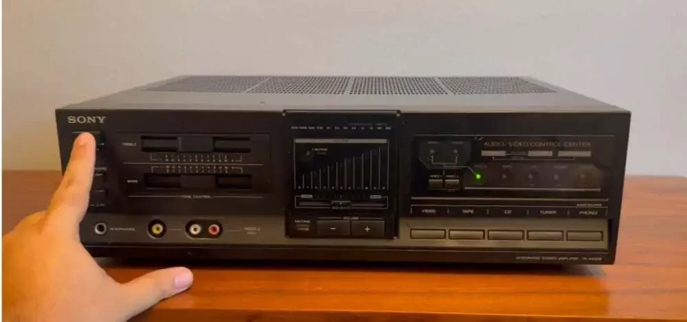 Sony integrated stereo